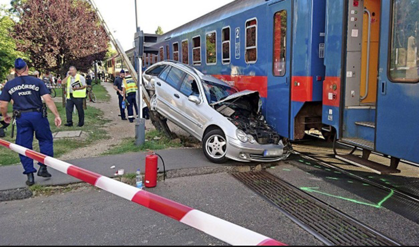 Tudtad, hogy a vasúti fénysorompó fehér jelzése nem azt jelenti, hogy nem jön a vonat?